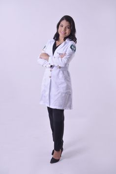 Doctor Photo, Female Doctor, Social Media Design Inspiration, Group Photos, Social Media Design, Full Body, Scrubs, Nursing, Medical