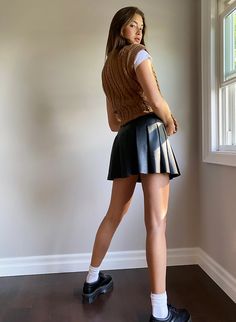 Short Skirts Outfits, Pinterest Fashion, Leather Mini Skirts, Cute Skirts