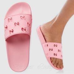 Brand New Authentic Gucci Pursuit Gg Logo Rose Pink Pool Slide Sandals Rp: $450 Style: 573922 Size: Eu 39 / Us 9 (Conversion Per Designer's Website) Insole Length 10.25 In Pursuit Flip Flops Pink Rubber Gg Molded Rubber Footbed With Gucci Logo On The Side Made In Italy Come With Box, Dust Bags And Authenticity / Care Cards Will Make A Perfect Gift! 100% Genuine And Come From Smoke Free And Pet Free Environment Gucci Flip Flops, Pink Pool, Logo Rose, Pink Flip Flops, Gucci Floral, Pool Slide, Gucci Loafers, Strappy Flats, Women's Slip On Shoes