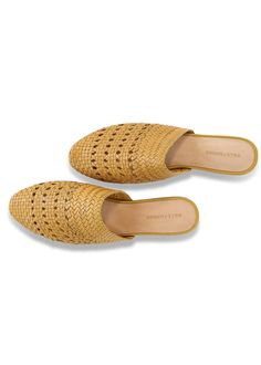 100% leather handwoven mule in a beautiful neutral toned mustard/camel color which is very unique and flattering on all tones! Vegetable tanned leather insoles with light cushioning for ultimate comfort.Flexible non-slip rubber outsoles.Fit: True to size Camel Color, Leather Mules, Vegetable Tanned Leather, Tan Leather, Mule, Slip On Sandal, Mustard, Camel, Hand Weaving