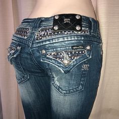 Miss Me Blue Jean With Gold/Silver Rhinestone And Sequins In A Boot Cut Style. Inseam 34 2000s Pants Jeans, Flared Jeans Rhinestone, Low Rise Bedazzled Jeans, Cool Jeans Aesthetic, Cute Fits Jeans, Miss Me Jeans Low Rise, Y2k Miss Me Jeans, Miss Me Bootcut Jeans, 2000s Thrift Finds