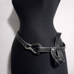 ERMANNO SCERVINO © D343T310CZW. Women's Waist Belt. Metal, Genuine Leather. Made in Italy Size: 85 cm  Color: Silver, Black Etienne Aigner, Ermanno Scervino, Vintage Belts, Suspender Belt, One Design, Suspenders, Waist Belt, Romania, Real Leather