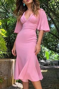 Dresses Classy Elegant, Tea Length Homecoming Dresses, Elegant Cocktail Dress, Pink Cocktail, Cocktail Sauce, Pink Cocktail Dress, Formal Party Dress, Cocktail Attire, Formal Party