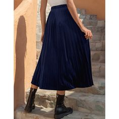 Navy Blue Velvet Pleated A-line Skirt Boho Bottoms, Boho Velvet, Velvet Pleated Skirt, Bohemian Style Clothing, Bohemian Chic Fashion, High Waisted Pleated Skirt, Boho Style Outfits, Pleated Long Skirt, Pleated Maxi Skirt