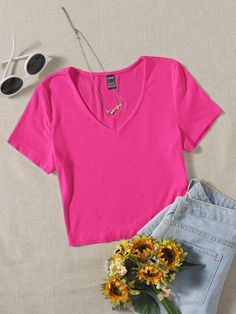 Pink Casual Collar Manga Curta Tecido de malha Simples  Embellished Elasticidade Baixa Verão Spring V-neck Knit T-shirt, Spring Knit V-neck T-shirt, Ribbed V-neck T-shirt For Summer, Stretch Knit V-neck T-shirt, Knit Stretch V-neck T-shirt, Pink Cotton V-neck Knit Top, Pink Knit V-neck Top, Casual Ribbed V-neck Top, Basic Knit Tops For Spring