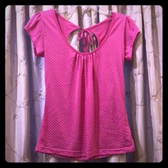 Hot Pink, Polka Dot, Scoop Neck T-Shirt With Opening In Back Coming Together In An Adjustable Tie. Never Worn, In Perfect Condition. Summer Polka Dot Crew Neck Top, Stretch Polka Dot Summer Tops, Fitted Polka Dot Cute Tops, Summer Stretch Polka Dot Tops, Cute Fitted Polka Dot Tops, Stretch Polka Dot Tops For Summer, Fitted Cute Polka Dot Tops, Polka Dot Short Sleeve T-shirt For Spring, Summer Short Sleeve Polka Dot Top