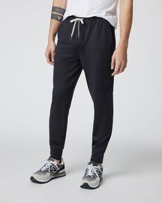 Our best-selling joggers get reinvented with added function on the Sunday Utility Jogger. This version of our classic bottoms features woven cargo pockets on the same 88% recycled performance stretch fabric you already love. | Vuori Sunday Utility Jogger Pants | Black | XL Vuori makes premium performance apparel inspired by the active Coastal California lifestyle; an integration of fitness, surf, sport, and art. Breaking down the boundaries of traditional activewear, we are a new perspective on Sporty Relaxed Fit Activewear For Elevated Casual, Sporty Midweight Cargo Pants With Side Pockets, Athleisure Joggers With Side Pockets For Elevated Casual Wear, Relaxed Fit Joggers With Side Pockets For Elevated Casual, Outdoor Athleisure Sweatpants With Cargo Pockets, Athleisure Sweatpants With Cargo Pockets For Outdoor, Athleisure Joggers With Cargo Pockets For Outdoor, Sporty Joggers With Pockets For Casual Wear, Athleisure Sweatpants With Pockets