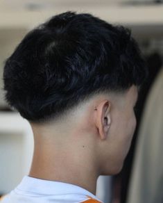 Taper Fade Long Hair, Boys Fade Haircut, Taper Fade Short Hair, Fade Haircut Curly Hair, Mid Fade Haircut, Best Fade Haircuts, Haircut Selfie, Drop Fade Haircut, Photo Hijab