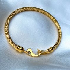 Brand New, Gold Plated, High Quality Trendy Jewelry. Excellent Gift. Diameter Approximately 2.28”/ 5.79 Cm Elegant Chain Bracelet With Lobster Clasp, Gold Metal Bangle Bracelet With Lobster Clasp, Elegant Metal Bracelets With Gold Clasp, Elegant Metal Bracelet With Gold Clasp, Gold Bangle Bracelets As Fashion Accessory, Metal Bangle Bracelet With Lobster Clasp, Elegant Metal Bracelets With Lobster Clasp, Elegant Metal Bracelet With Lobster Clasp, Gold Bangle Bracelet As Fashion Accessory