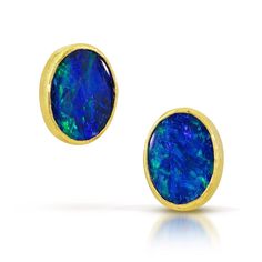 Gold & Stone Earrings - These gorgeous 18k gold earrings display Australian opal doublets set in 22k gold bezels with 18k gold backing and posts. Opal Stone Earrings, Gold Stone Earrings, Earrings Display, 18k Gold Earrings, Artful Home, Earring Display, Gold Stone, Opal Earrings, Australian Opal