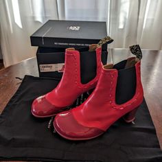 Size 9. Worn Twice, Gently Before A Foot Injury (Not Related To These Boots!) Made Them Impossible To Wear. Operetta Chelsea Boot By John Fluevog. John Fluevog Shoes, Foot Injury, Fluevog Shoes, John Fluevog, Chelsea Boot, Shoes Heels Boots, Shoes Women Heels, Chelsea Boots, Heeled Boots