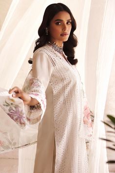 Motifz 3744-Emilia Amal Lawn Collection – Sara Clothes Sara Clothes, Baby Gift Hampers, Summer Lawn, Net Dupatta, Suit Fabric, Pakistani Outfits, Fashion Consultant, Best Wear, Gift Hampers