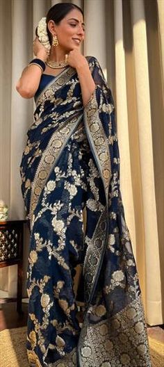 Blue color Saree in Banarasi Silk fabric with Printed, Weaving work Luxury Blue Banarasi Silk Salwar Kameez, Indigo Dupatta With Pallu For Wedding, Indigo Wedding Dupatta With Pallu Detail, Wedding Indigo Dupatta With Pallu, Designer Brocade Blue Saree, Designer Brocade Saree In Blue, Designer Blue Brocade Saree, Festive Indigo Dupatta With Pallu, Elegant Blue Brocade Traditional Wear