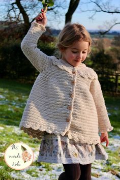 Crochet Toddler Cardigan, Boy Crochet Patterns, Baby Bonnet Pattern, Crochet Garments, Crochet Baby Bonnet, Crochet Baby Sweaters, Crochet Unique, Crochet Cardigans, Crafty Fox