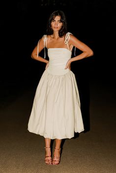 Puffball Dress, Strapless Midi Dress, Mode Inspo, Kochi, Cotton Skirt, Looks Vintage, Independent Designers Fashion