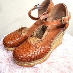 Brand New, No Tags Size 7.5 *Vinted* Brown Wedge Sandals, Brown Wedges, Shoes Leather, Wedge Sandal, Womens Shoes Wedges, Wedge Sandals, Leather Shoes, Wedges, Size 7