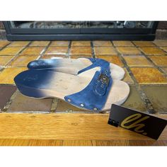 Thank You For Considering Our Store! We Appreciate Your Business And Support! Dr. Scholls Original Collection Blue Leather Wooden Orthopedic Clogs Mens 8.5 Women’s 10 New Without Tags/ Stickers Some Marks On The Clog But Never Worn Out Guaranteed 100% Authentic! Please Understand That The Photos May Show A Slightly Different Shade Of Color Than What Would Appear In Person Due To Lighting Photos Are Part Of The Description So Please View The Photos To Get An Accurate Idea Of The Sneakers Conditio Blue Leather Casual Clogs, Casual Blue Leather Clogs, Blue Leather Clogs With Leather Footbed, Casual Blue Mules With Leather Footbed, Blue Clogs With Leather Footbed And Round Toe, Comfortable Blue Leather Clogs, Blue Closed Toe Clogs With Leather Footbed, Blue Leather Closed Toe Clogs, Blue Slip-on Mules With Cushioned Footbed