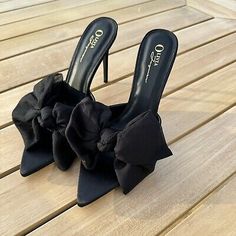 Elegant Fabric High Heels, Chic Formal Fabric Heels, Formal Fabric High Heels, Elegant Black Fabric Heels, Formal Fabric High Heel Shoes, Fabric High Heel Heels For Formal Occasions, Elegant Closed Toe Fabric Heels, Elegant Fabric Heels For Party, Elegant Fabric Closed Toe Heels