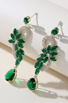 $27.00#KISSPROM#jewelry#jewelryaccessories#jewelryaccessoriesideas#jewelryaccessoriestrends2024#jewelryinspiration#earrings#promearrings#weddingearrings#partyearrings#accessories#green Beaded Wedding Earrings, Celebrating Friendship, White Homecoming Dresses, Prom Dress Shoes, Blue Homecoming Dresses, Prom Earrings, Elegant Hats, Beaded Wedding, Chic Handbags