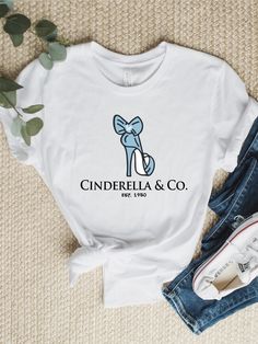 Cinderella Shirt, Cinderella Outfit, Disneyland Shirt, Custom Disney Shirts, Disney World Outfits, Cinderella Disney, Disney Mom, Disneyland Shirts, Womens Disney Shirts