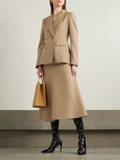 The golden 'Honey' shade of Max Mara's 'Osanna' blazer will perfectly coordinate with the label's iconic 'Teddy' coat. Made from wool-twill, it's tailored with a double-breasted front, wide peak lapels and a slightly nipped-in waist. Wear yours with powder-pink pants for a sweet two-tone look. Wool Coats For Women, Summer Style Guide, Wool Coats, Flat Dress Shoes, Teddy Coat, Pink Pants, Office Fashion, Everyday Wardrobe, Max Mara