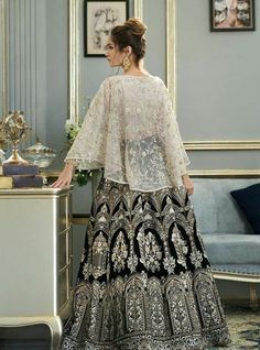 Womens Trendy Dresses, Bridal Dress Fashion, Sleeves Designs For Dresses, Simple Pakistani Dresses, Bridal Dress Design