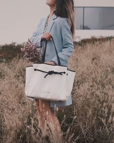 Knot Canvas Tote Bag - Off-White | Unitude Bags for Women