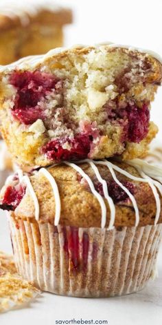 Strawberry White Chocolate muffins! They are tender and moist with tart, fresh berries and white chocolate chunks studded throughout. Also known as the muffins of your dreams. These are sweet and fruity and have the tiniest hint of tang from sour cream, a secret ingredient that ensures the most delicious strawberry muffins ever.