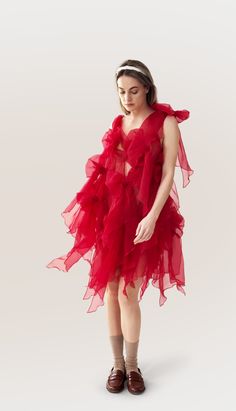 gossamer bow drip dress Red Tulle Dress For Red Carpet, Red Tulle Dress For Gala, Couture Tulle Dress For Gala, Elegant Tulle Dresses For Red Carpet, Couture Tulle Party Dress, Couture Tulle Evening Dress, Couture Organza Dress For Gala, Couture Organza Gala Dress, Couture Organza Gown For Party