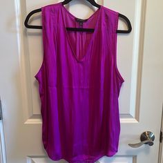 Pink/Purple Banana Republic V-Neck Blouse Never Worn Purple V-neck Top For Summer, Purple Sleeveless Blouse For Spring, Purple V-neck Blouse For Summer, Chic Purple V-neck Top, Casual Purple V-neck Blouse, Polka Dot Tank Top, Coral Blouse, Navy Hoodie, Cream Blouse