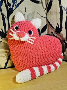 Cat Pillow Pattern, Crochet Cushion Covers, Kat Haken, Crochet Pillow Patterns Free, Cushion Cover Pattern, Idee Cricut, Crochet Cushion, Crochet Pillow Cover