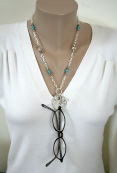 Metal Heart and Turquoise Eyeglass Holder Necklace Lanyard Elegant Turquoise Heart Beads Jewelry, Elegant Turquoise Jewelry With Heart Beads, Silver Heart-shaped Beaded Jewelry, Silver Glass Dangle Earrings, Silver Heart Beads Dangle Jewelry, Silver Dangle Heart Beads Jewelry, Silver Dangle Jewelry With Heart Beads, Silver Glass Jewelry With Beaded Chain, Heart Shaped Metal Jewelry With Beaded Chain