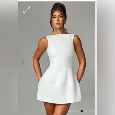 Alana Dress In Ivory/White. Nwt. Low Back With Zipper. Backless Dress Summer, Backless Tank Top, Elegant Mini Dress, High Neck Designs, Sleeveless Short Dress, Backless Mini Dress, Weave Style, Basic Dress, Little White Dresses