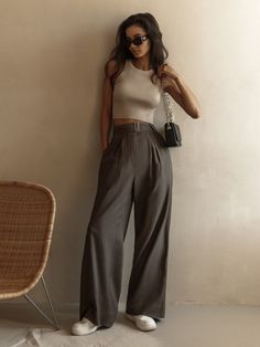 Linen palazzo pants :: LICHI - Online fashion store