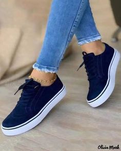 Color: blue, Size: US5.5 Comfortable Blue Lace-up Sneakers, Casual Low-top Lacing Sneakers, Ankle-high Sneakers With Laces For Summer, Comfortable Flat Sneakers With Laces, Trendy Summer Lace-up Shoes With Round Toe, Casual Low-top Lace-up Shoes With Elastic Laces, Trendy Sneakers For Spring Walking, Walking Sneakers With Laces For Spring, Flat Canvas Shoes With Laces For Spring