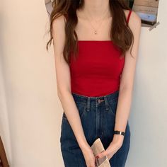 Red Tank Top Outfit, Estilo Coquette, Outfits Asian, Tank Top Outfits, Red Fits, Red Tank Tops, Floral Tank Top, Floral Tank, Casual Style Outfits