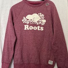 Nwt Roots Crew Neck Sweater, Size Xxs, Super Soft Exclusive Fleece, Iconic Logo On Front. Cotton/Polyester. Pit To Pit 18.5”, Length 25.5”. Casual Winter Sweatshirt With Logo Detail, Casual Winter Sweatshirt With Logo, Fitted Casual Sweater With Graphic Print, Casual Fitted Sweater With Graphic Print, Winter Relaxed Fit Sweater With Logo, Logo Cotton Sweater For Fall, Casual Logo Sweater For Streetwear, Fall Cotton Sweater With Logo, Casual Fitted Letter Print Sweatshirt