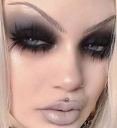 Heavy Metal Makeup Women, Black Editorial Makeup, Corp Goth Makeup, Goth Makeup Inspiration, Cold Makeup Look Winter, No Eyebrow Makeup, Goth Prom Makeup, Funky Makeup Looks, Grungy Makeup