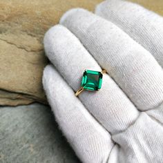 Main Stone : Lab Created Emerald Stone Color : Green Stone Size : 10x10 mm Stone Shape : Square Metal :, 925 Sterling Silver Plating : Silver / 14 Caret Gold / Rose Gold Side Stone : Non Setting type : Prong setting Occasion : Wedding ,Party, Anniversary, Valentine's Day, Daily Gift for : Men & Women Both Style : Classic Rings Type : Solitaire, Wedding Bands Item Type : Ring If You Have Any Questions, Please Feel Free Contact Us through Etsy Message Service If you want to make jewelry of som Emerald Jewelry With Princess Cut For Proposal, Minimalist Emerald Cut Green Jewelry, Wedding Emerald Ring With Square Cut, Princess Cut Emerald Ring With Diamond Details, Formal Green Emerald Cut Crystal Ring, Formal Green Emerald-cut Crystal Ring, Fine Jewelry Emerald Ring With Square Cut For Promise, Fine Jewelry Emerald Square Cut Promise Ring, Rectangular Sterling Silver Emerald Ring For Wedding