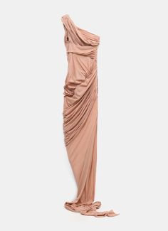 Rick Owens gown in cotton gauze jersey. Featuring asymmetrical neckline, one shoulder with a twist and a side zipper closure. it has alternating draped panels that wrap across the body, creating multiple draping, back and front. its skirt has a split on the right hip that tapers into a long train. Made in Italy. Fits true to size, choose your regular size. Italian sizing. Italy Fits, Draped Gown, Hand Makeup, Drape Gowns, Drape Panel, Asymmetrical Neckline, Sneaker Jewelry, Long Train, Vestidos Vintage