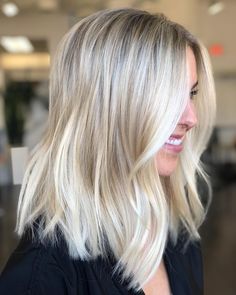 Buttery Blonde, Long Bob Haircuts, Long Bob Hairstyles, Brown Blonde Hair, Long Bob, Blonde Balayage, Blonde Hair Color, Balayage Hair, Bobs Haircuts