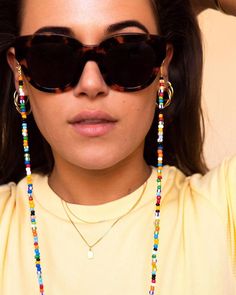 Eyeglass chain. You can wear them behind your neck, classic-style, or just dangling in front, like a hat strap. Color: multicolor Length: 70cm/27.6inch Sunglasses Cord, Eyewear Chain, Eyeglass Necklace, Glasses Strap, Sunglasses Strap, Beaded Necklace Diy, Sunglass Chain, Eyeglass Chain, Glasses Chain