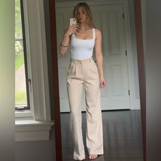 These Are Khaki Or Cream Trousers That Will Fit A Size Small Or 4. I’ve Never Worn Them Out Past Trying Them On A Few Times In The Home. Very Stylish And Versatile. Cream Dress Pants Outfit Business Casual, Tan Slacks Outfit, Khaki Slacks Outfit Women, Cream Slacks Outfit Women, Cream Colored Pants Outfit, Tan Dress Pants Outfit, Beige Dress Pants Outfit, Outfit Celana Cream, Khaki Pants Outfit Women Casual