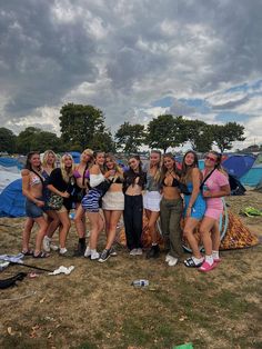 English Festival Outfit, Board Masters Festival, Sundown Outfits, Latitude Festival Outfits, Colourful Festival Outfit, Trnsmt Outfit, Boardmasters Festival Outfits, Reading Outfits Festival, Camping Festival Outfits