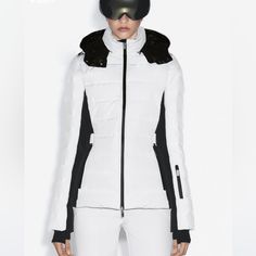 Size Xl Women’s Ski Or Winter Jacket Brand New With Tags In Plastic Stored In Dry Clean Environment. 750 (85/15) Fil Power Equipped With Recco Technology, Enabling Rescue Professionals To Locate You In An Avalanche Waterproof Fabric Up To 15,000 M H20 With 2-Layer Membrane Windproof Fabric Breathability 20,000 G/M2/24h Lift Ticket Pocket Detachable Powder Skirt Interior Collar Elastic For Scarf Interior Pocket Mobile Pocket With Goggle Cleaner Interior Placket Engineered For Protection Of The Fa Zara Faux Fur Coat, Winter Fur Coats, Quilted Parka, Zara Coat, Zara Jacket, Clean Environment, Womens Parka, Black Puffer, Snow Jacket