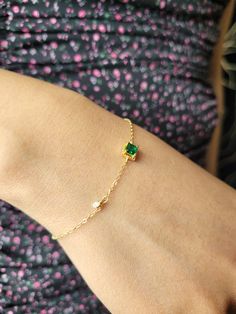 Zircon stones green bracelet gold plated 18k silver 925, chain length: 19 cm Our jewelry finds its place in every occasion, as a symbol of love or hope in your special times, also as a perfect gift of attention, or simply for your own good well-being because you deserve it :)   Packed hygienically and with love, the piece of jewelry with tracking number will arrive to you within 2 to 3 days.   All items in our shop are handmade and are processed very carefully because we have the time for it. If Minimalist Accessories Jewellery, Minimalist Accessories, Green Bracelet, Bracelet Gold, Love Symbols, Gift Packaging, Necklace Jewelry, Chain Lengths, Chain Length