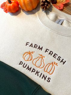 Farm Fresh Pumpkins  🍂🧡 Colours pictured are sand and forest green Embroidered onto a Gildan sweatshirt, composed of 50% cotton and 50% polyester sizing as follows Sizes: S (50,8cm-68,6cm) / M (55,9cm-71,1cm) / L (61cm-73,7cm) / XL (66cm-76,2cm) / XXL ( 71,1cm-78,7cm) These are made to order and I may need to order your preferred size & colour, so please allow time for your sweatshirt to be ready!  If you have any questions or would like a colour that isn't listed etc, please message me! ☺️ Fall Green Sweater With Embroidered Logo, Green Fall Sweater With Embroidered Logo, Green Sweater With Embroidered Logo For Fall, Green Embroidered Logo Sweater For Fall, Green Cotton Sweater With Embroidered Graphics, Green Embroidered Relaxed Fit Sweatshirt, Fall T-shirt With Embroidered Logo In Relaxed Fit, Fall Long Sleeve T-shirt With Machine Embroidery, Fall Relaxed Fit T-shirt With Embroidered Logo