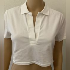 Nwt Divided By H&M Top Sz Medium Women’s Casual, 95% Cotton 5% Elastane, Pullover, Collared, Crop, V Neck, Fitted, Made In India Shoulder To Shoulder 15” Armpit To Armpit 17” Length From Shoulder 14” Deep Neck 7” Fitted Collared Cotton Crop Top, Fitted Cotton Collared Crop Top, Chic Collared Cotton Crop Top, White Collared Crop Top For Summer, Cotton Crop Top For Workwear, Cotton Workwear Crop Top, White Fitted Top With Collared Neckline, Basic Summer Tops For Workwear, Basic Summer Workwear Tops