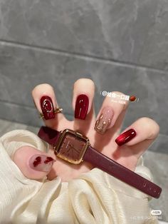 Korean Red Nails Design, Red Gold Nail Art, Red Nails Korean, Asian Nails Korea, Korean Nails, Cat Eye Nails, Nail Art Accessories, Chic Nails