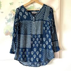 Fabindia Blouse Indigo Blue Hand Block Print Top Cotton Popover Nwt Size Xs New With Tags. Measurements Are In The Photos. We Ship Next Business Day So You Get Your Item Fast!! Thank You For Supporting Our Small Business!! Block Print Top, Blue Hand, Hand Block Print, Indigo Blue, Print Top, Print Tops, Block Print, Blue White, Small Business